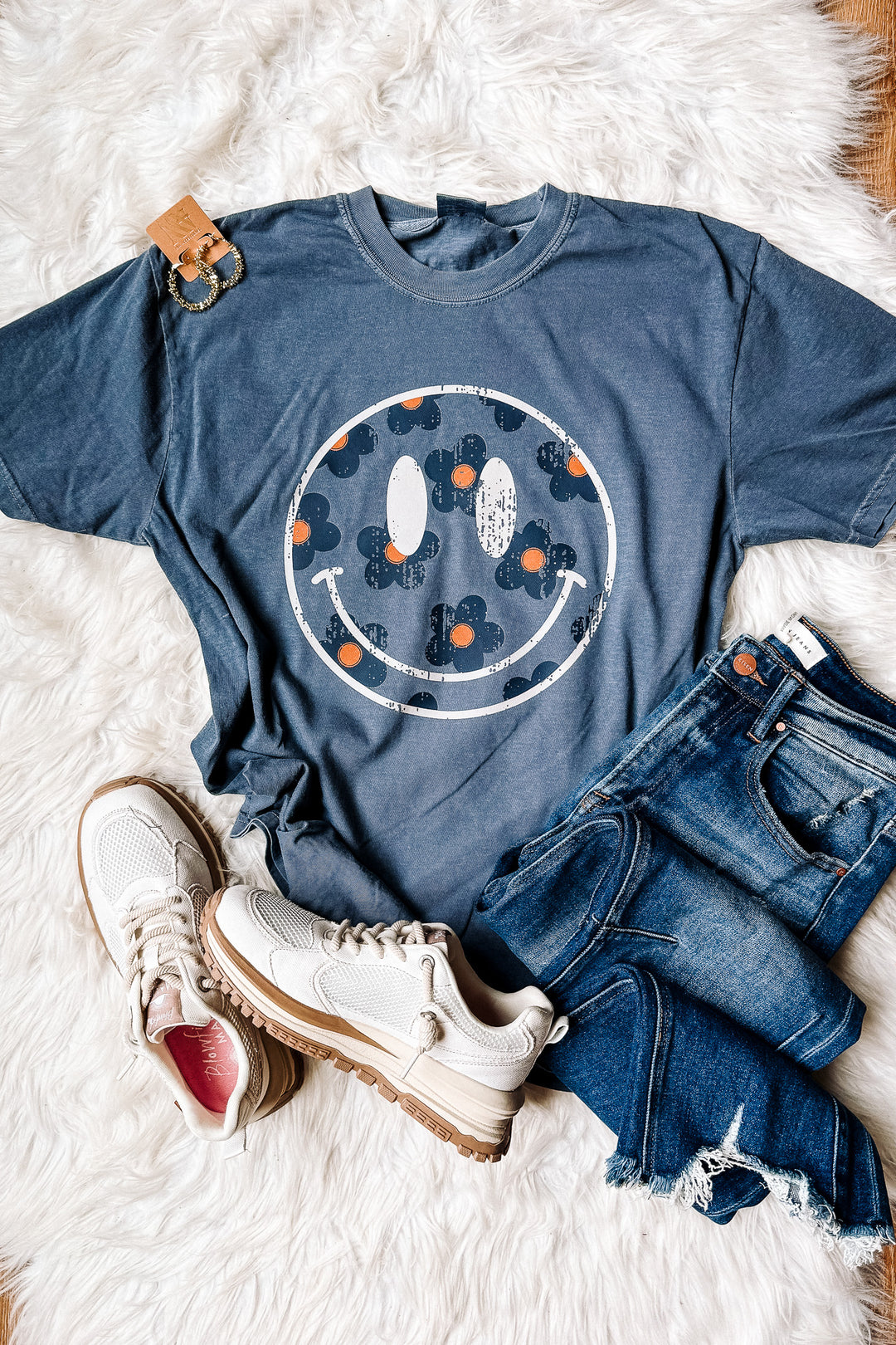 Retro Flower Happy Face Graphic Tee - Denim
