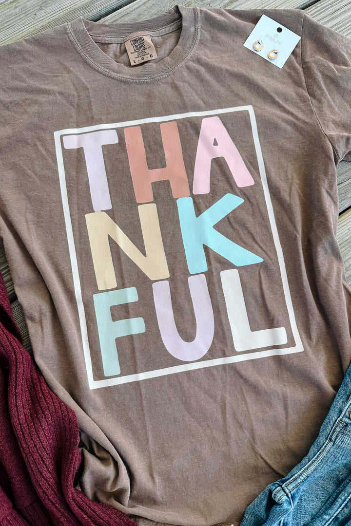 Pastel Thankful Graphic Tee - Espresso