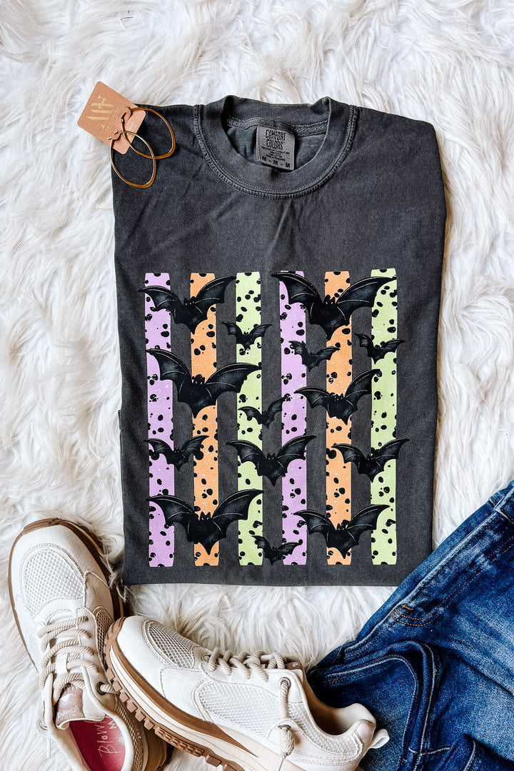 Spooky Bats Graphic Tee - Pepper