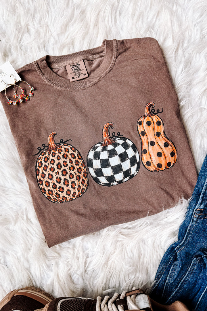 Trendy Pumpkin Trio Graphic Tee - Espresso