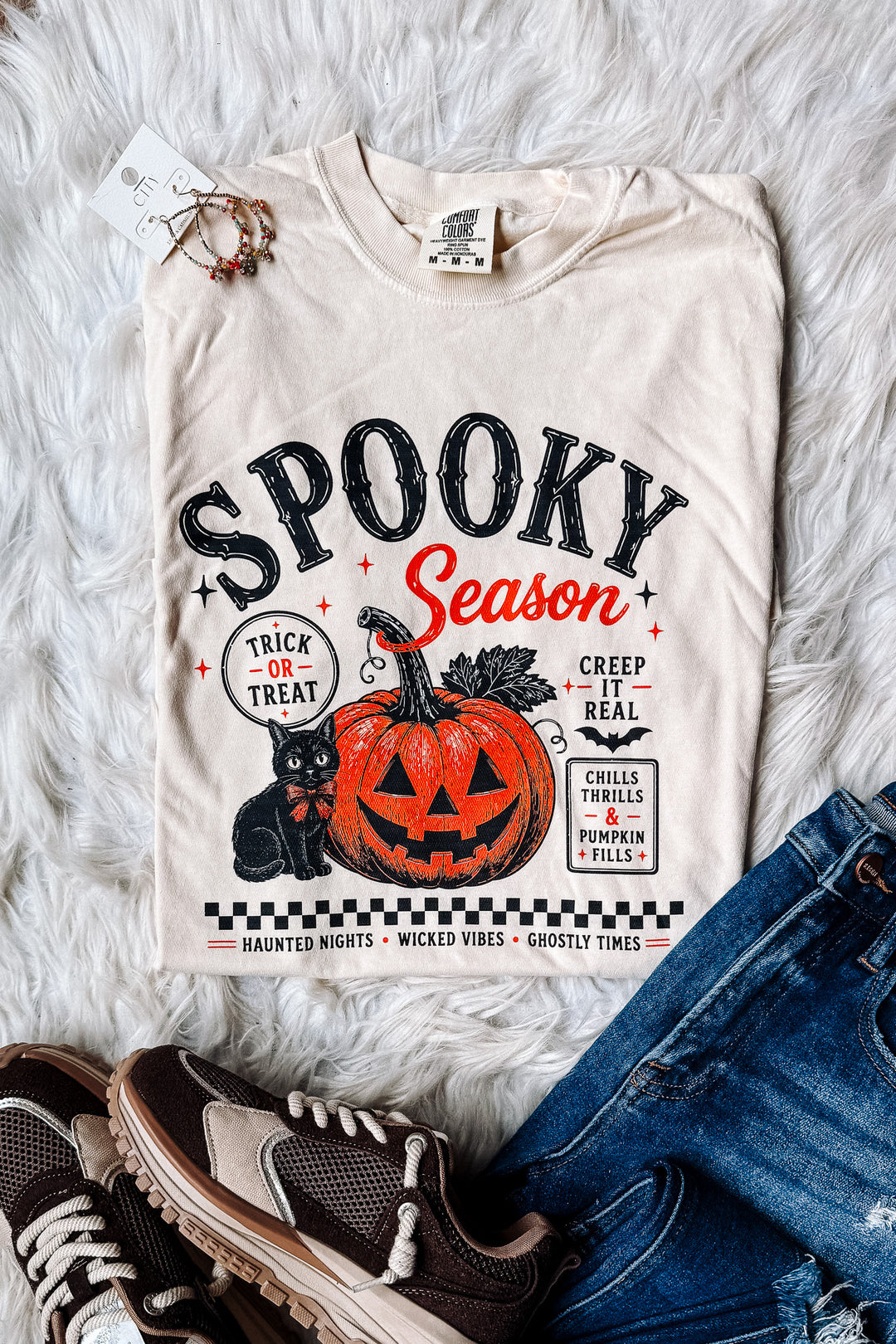 Tricky or Treat Spooky Season Graphic Tee - Ivory