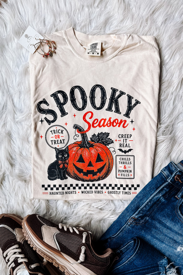 Tricky or Treat Spooky Season Graphic Tee - Ivory