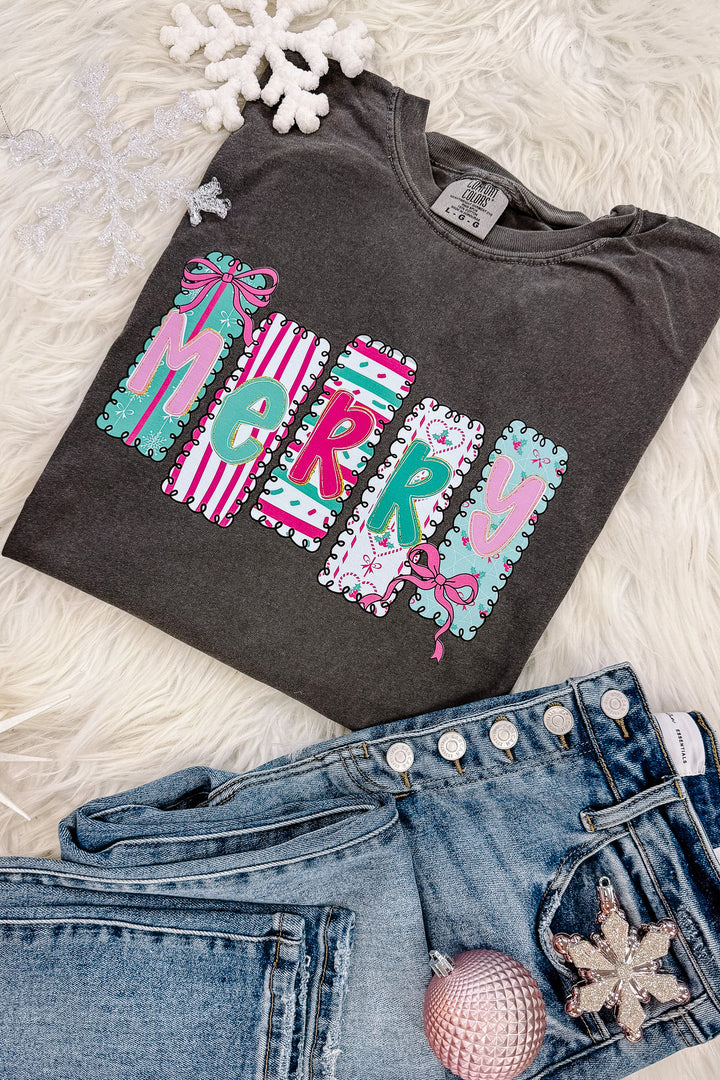 Merry in Pink Graphic Tee - Pepper