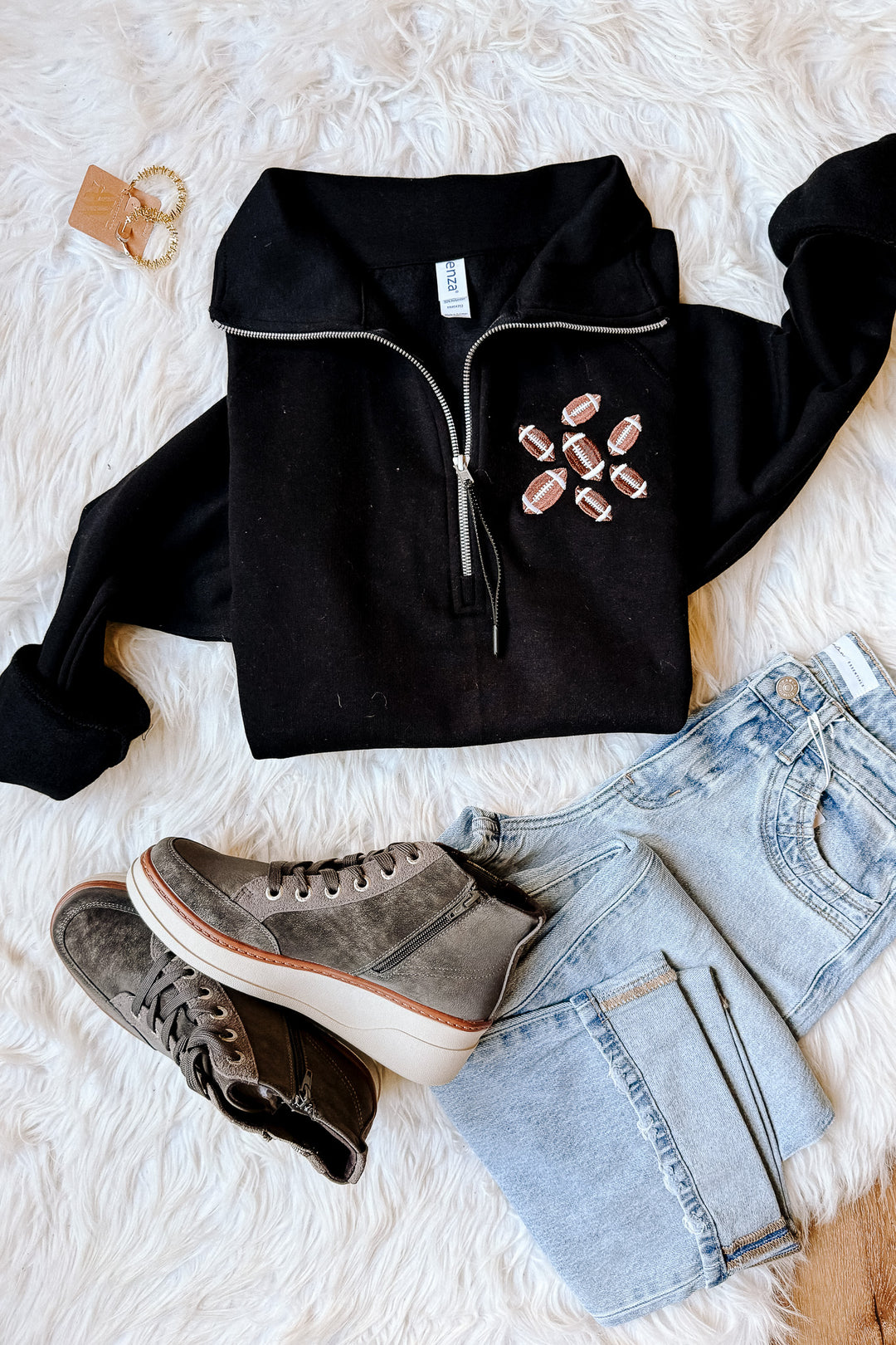 Footballs Embroidered Half Zip - Black