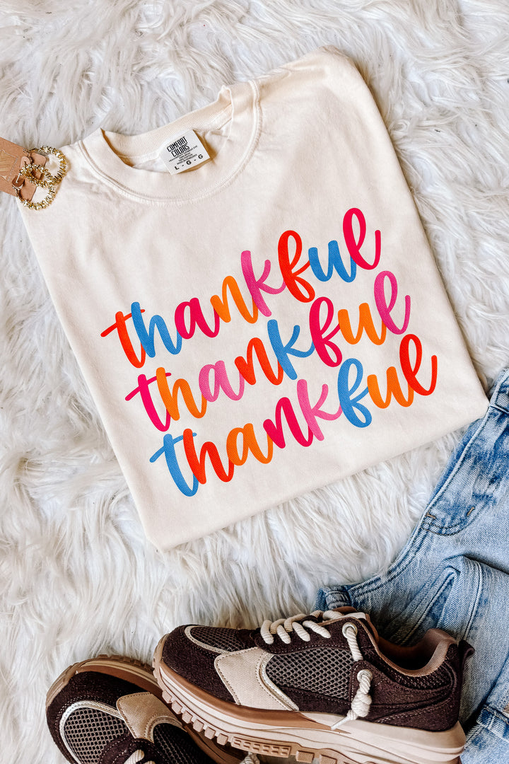 Colorful Thankful x3 Graphic Tee - Ivory