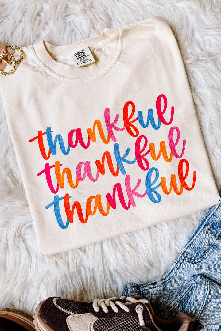 Colorful Thankful x3 Graphic Tee - Ivory
