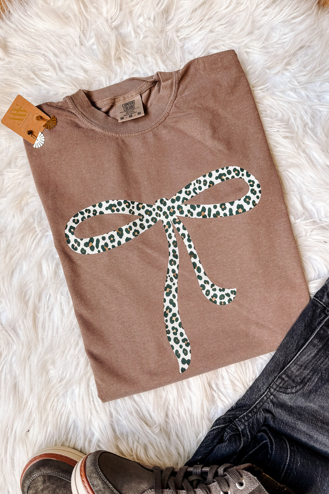 Leopard Ribbon Graphic Tee - Espresso