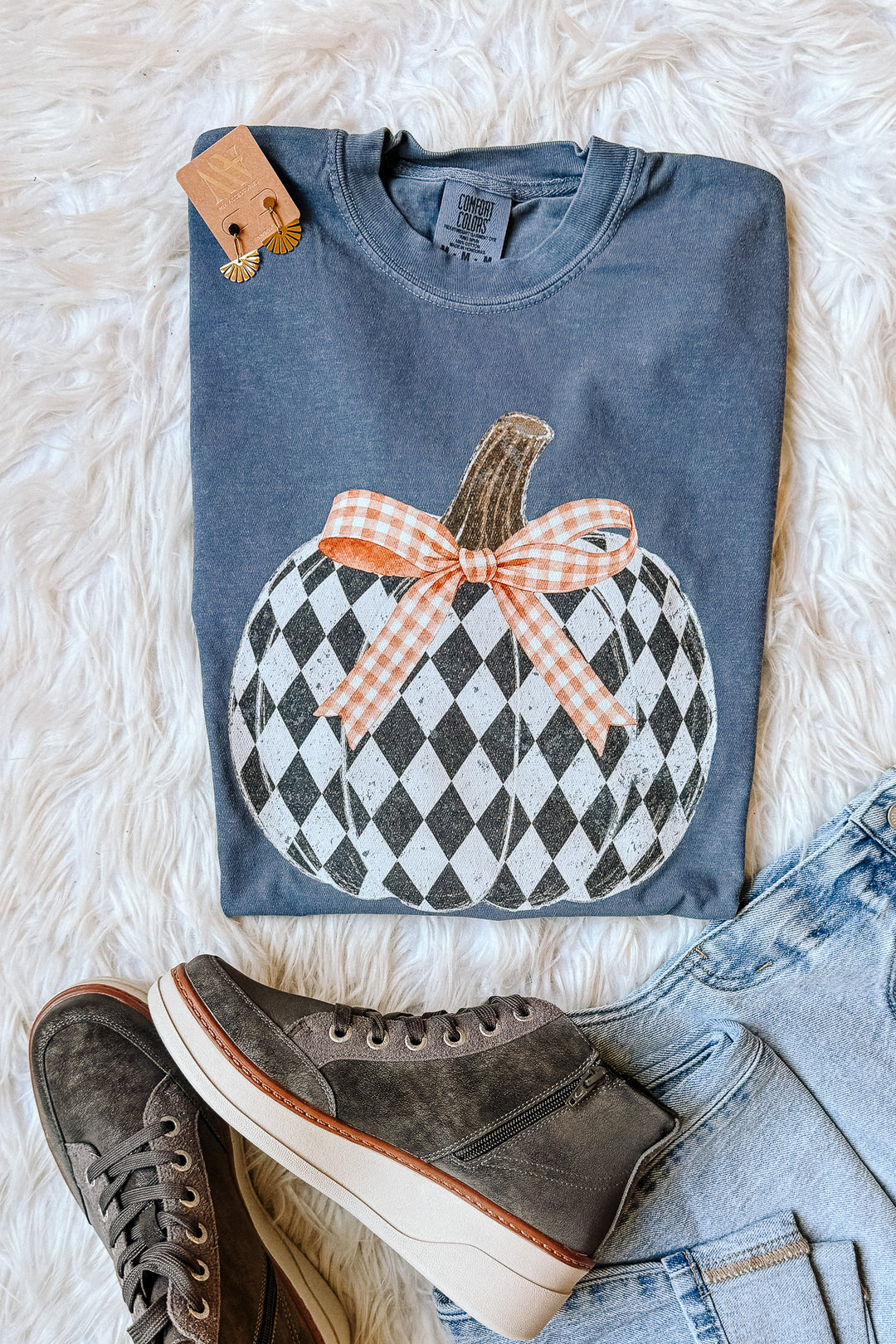 Diamond Checkered Pumpkin Graphic Tee - Denim