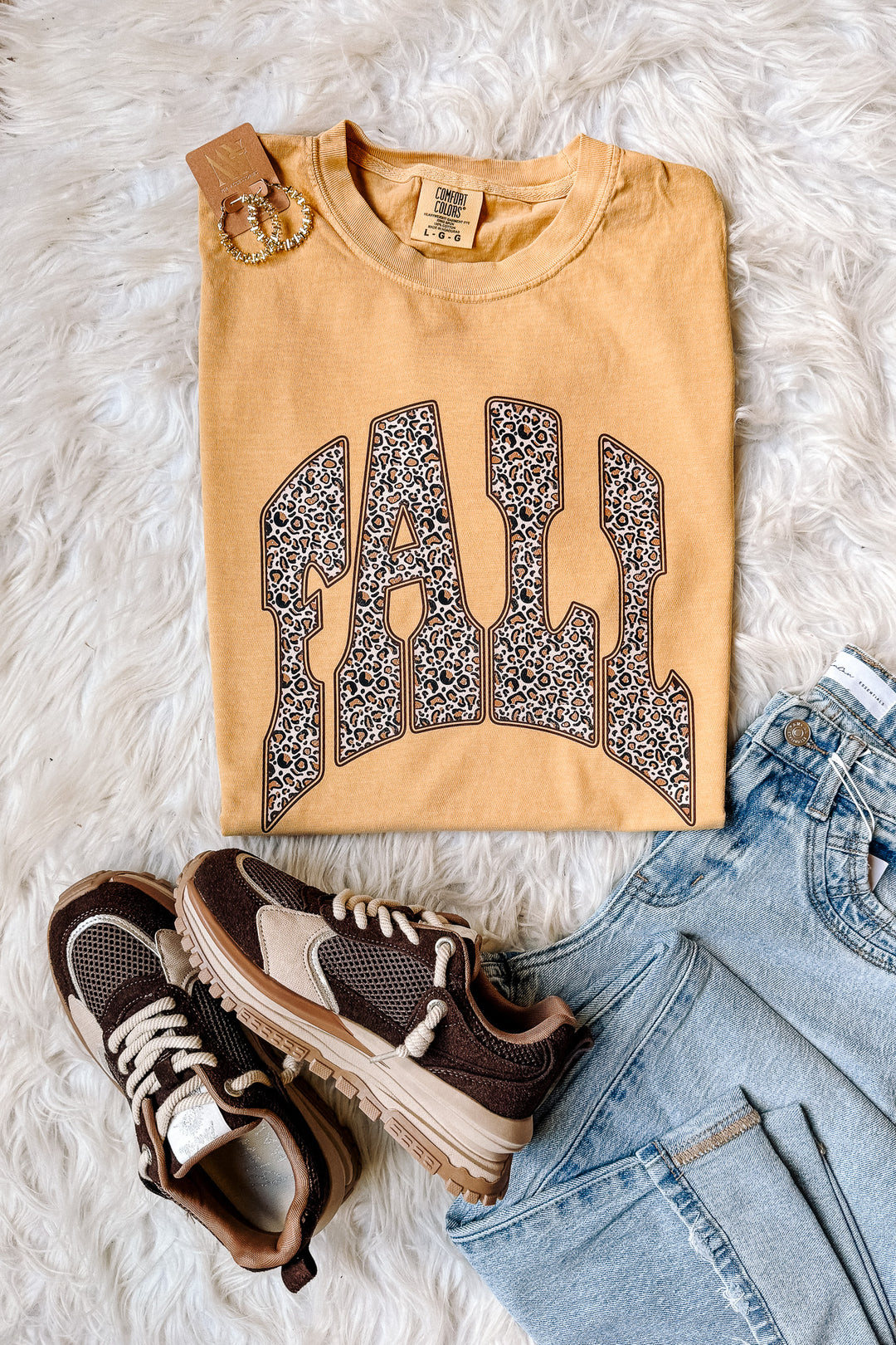 Leopard Fall Graphic Tee - Mustard