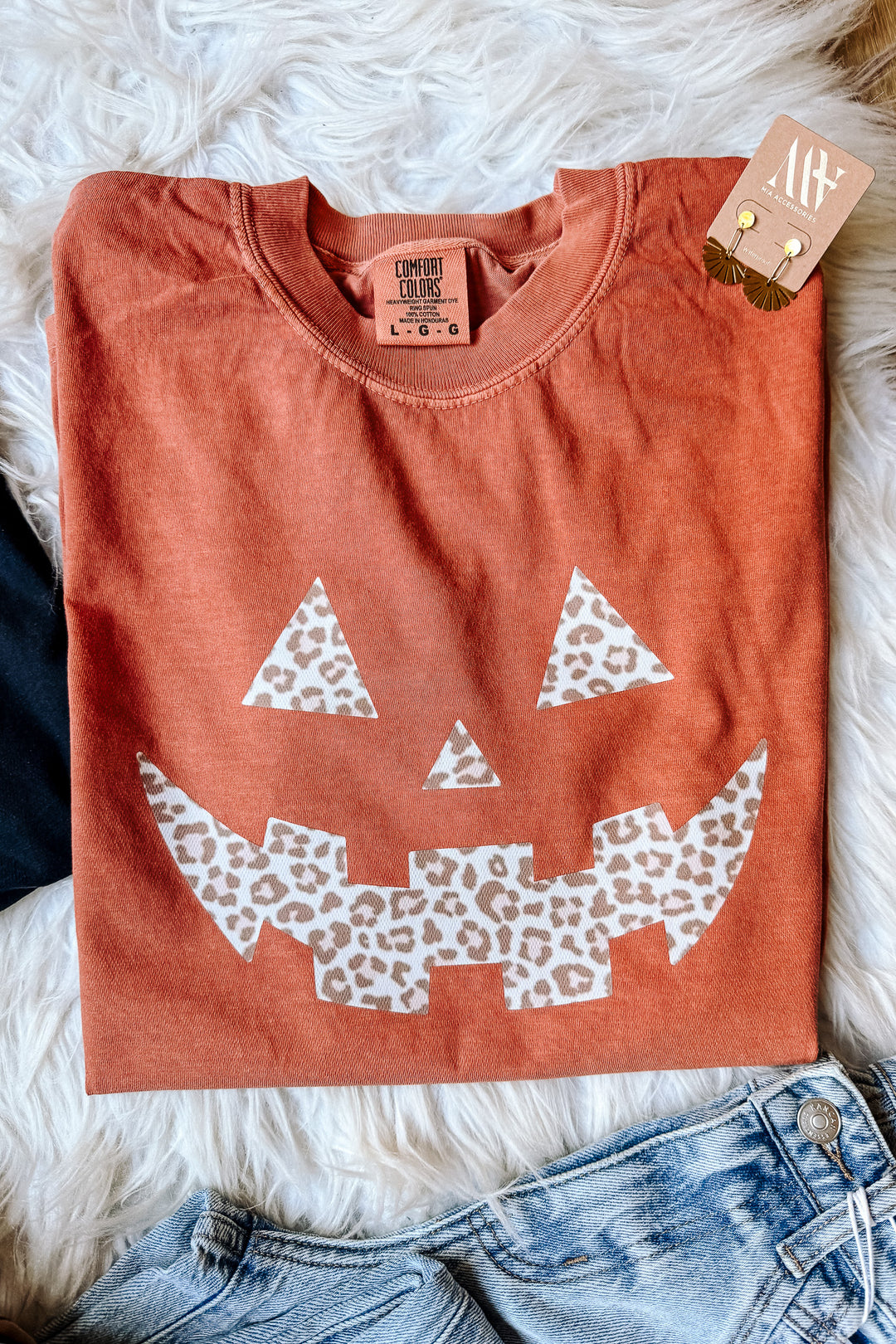 Leopard Jack-O-Lantern Graphic Tee - Multiple Colors