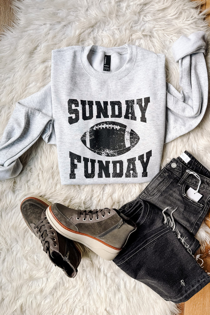 Sunday Fun Day Graphic Sweatshirt - Ash Grey