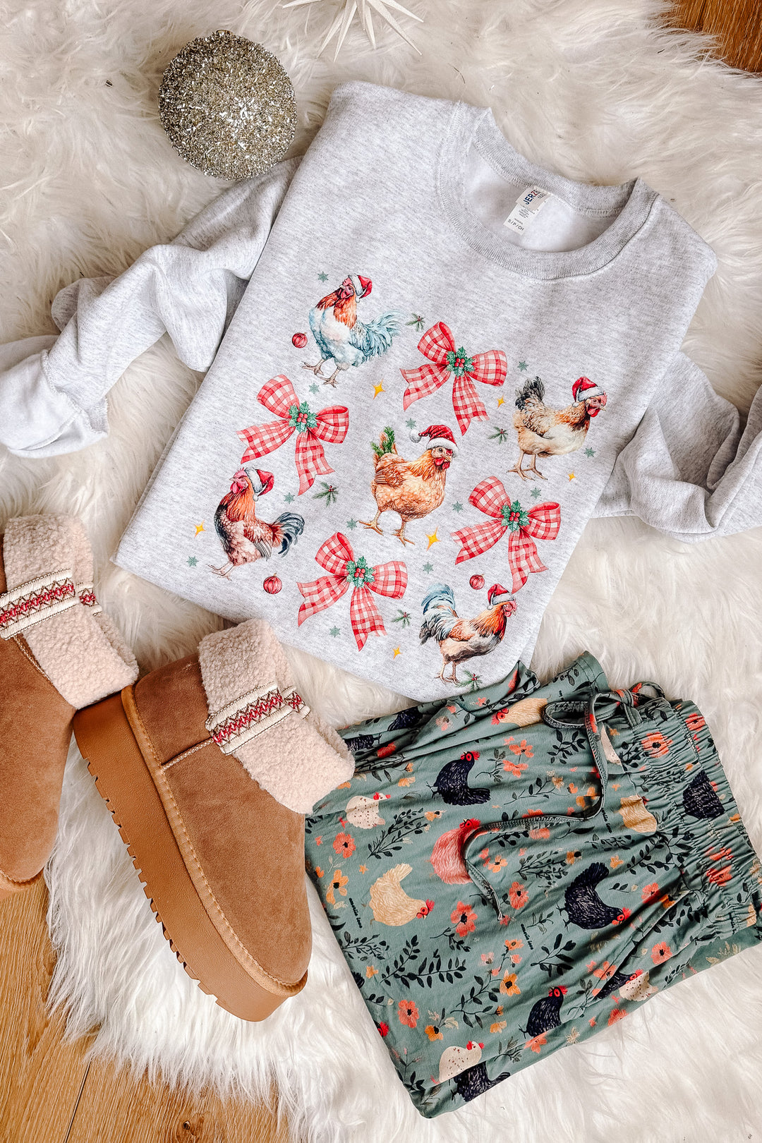 Christmas Chickens Crewneck Sweatshirt - Ash Grey