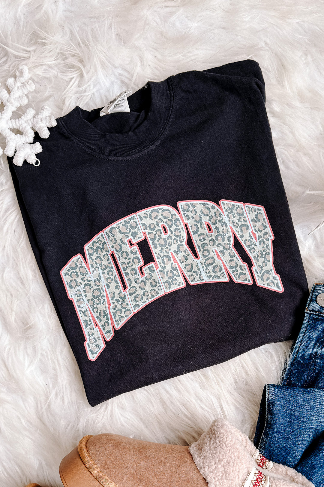 Leopard Merry Graphic Tee - Black
