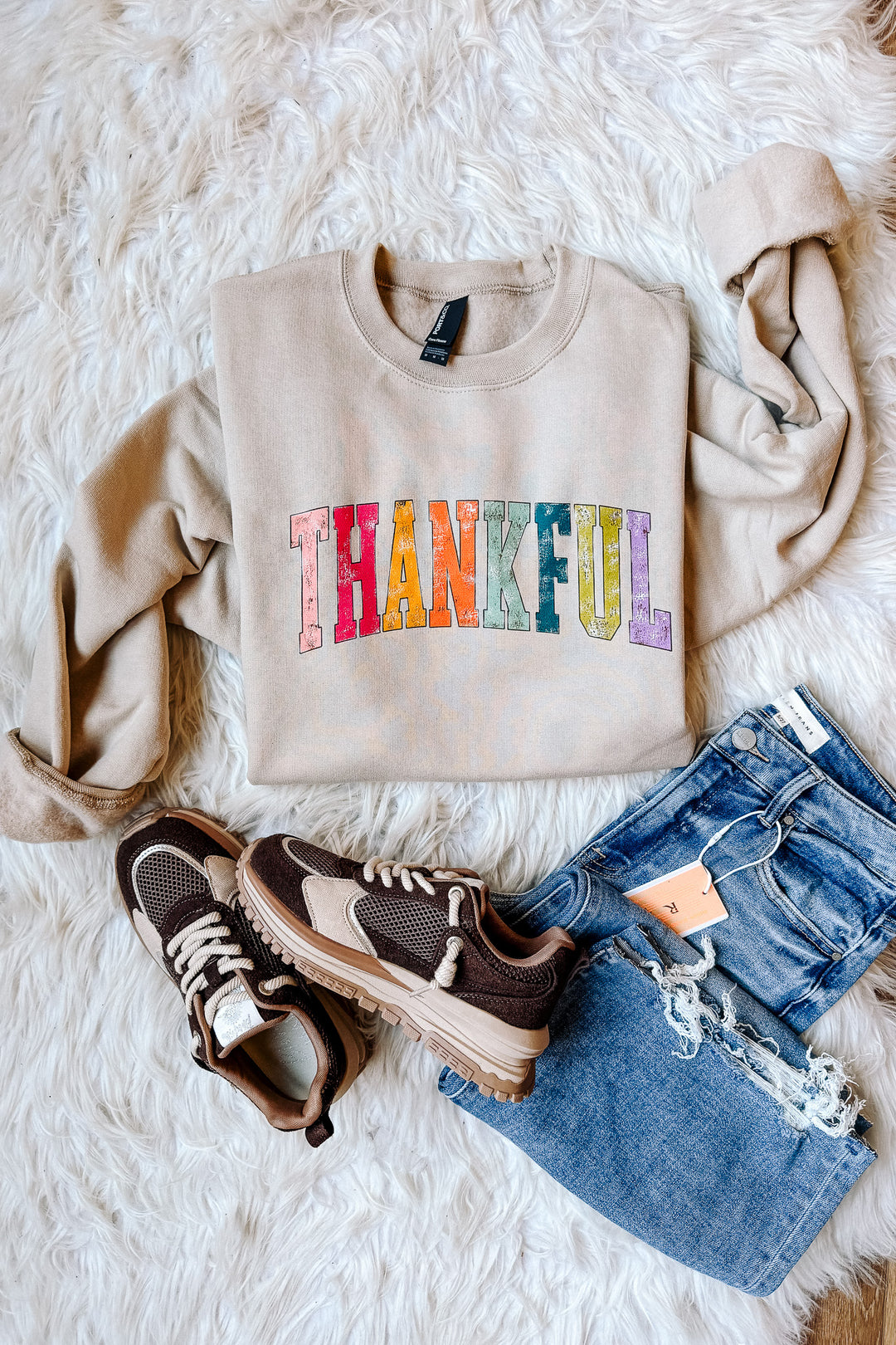 Rainbow Thankful Crewneck Graphic Sweatshirt - Light Sand