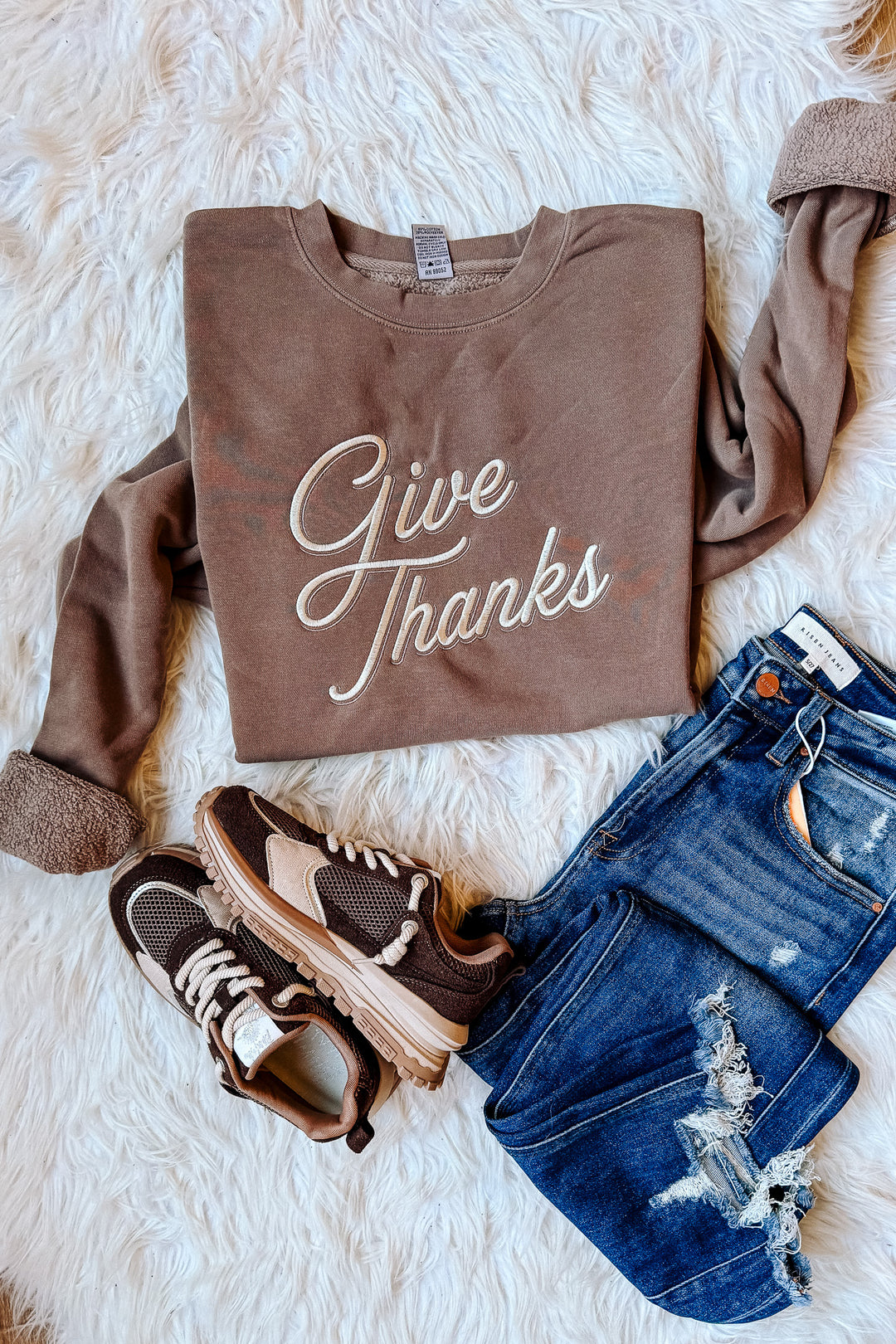 Give Thanks Embroidered Sweatshirt - Pigment Clay