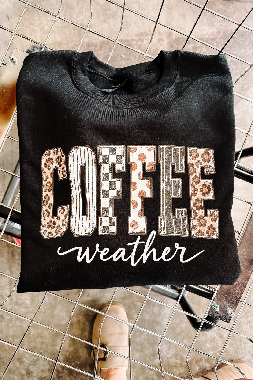 Netutrals COFFEE Patterns Graphic Sweatshirt - Black