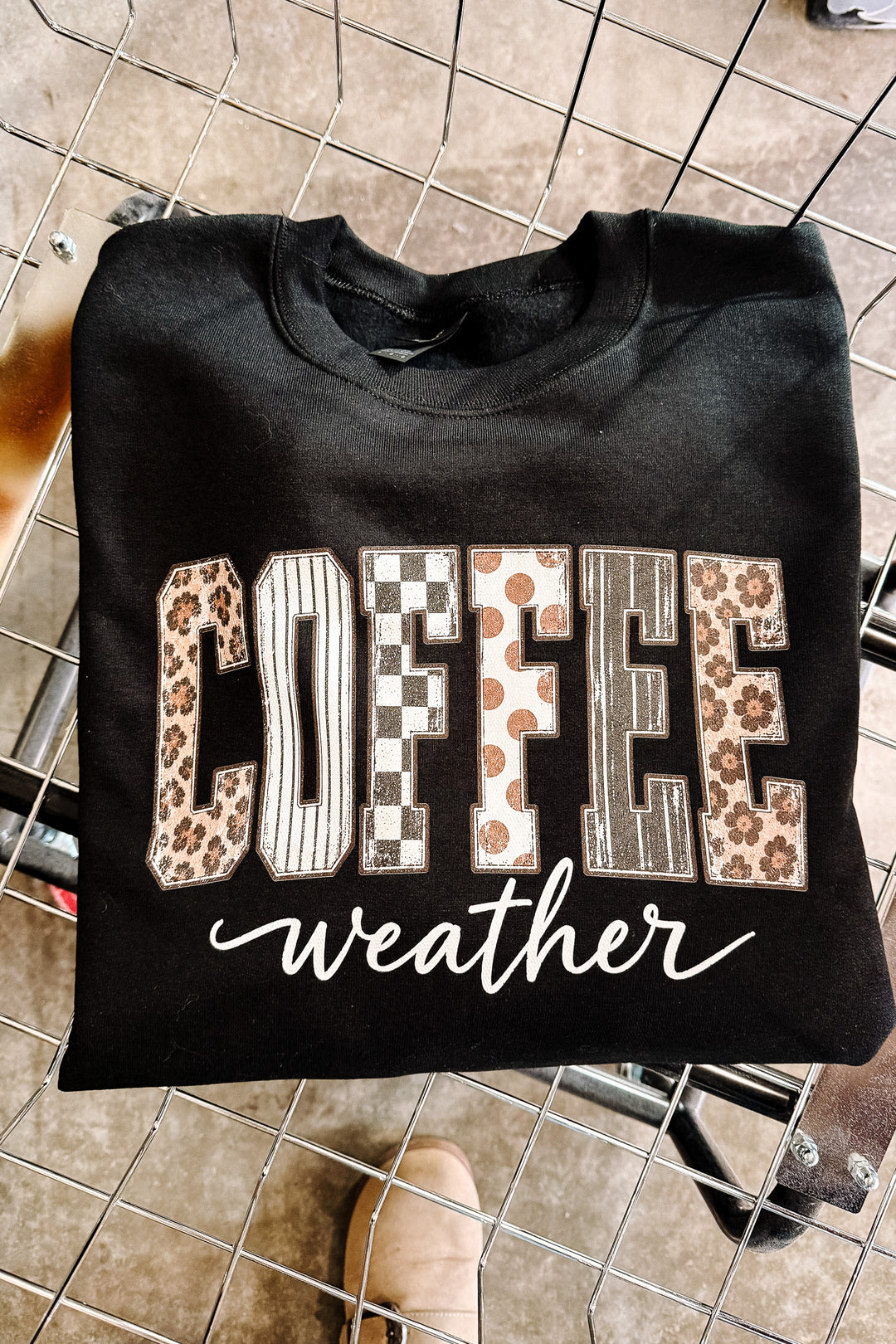 Netutrals COFFEE Patterns Graphic Sweatshirt - Black