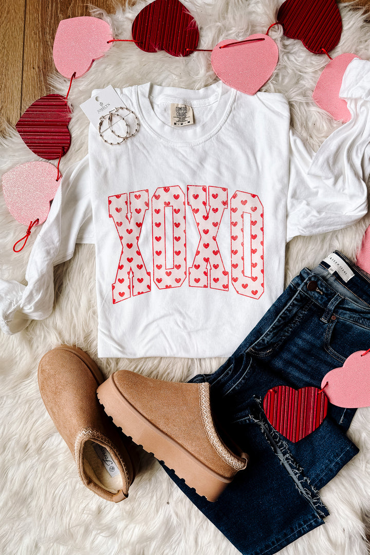 Mini Hearts XOXO Graphic Long Sleeve - White