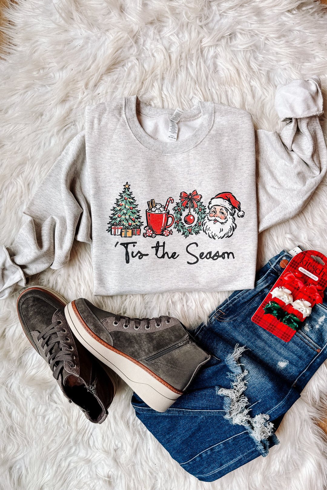 Retro 'Tis The Season Graphic Sweatshirt - Oatmeal Heather