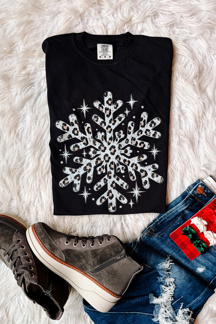 Leopard Snowflake Graphic Tee - Black