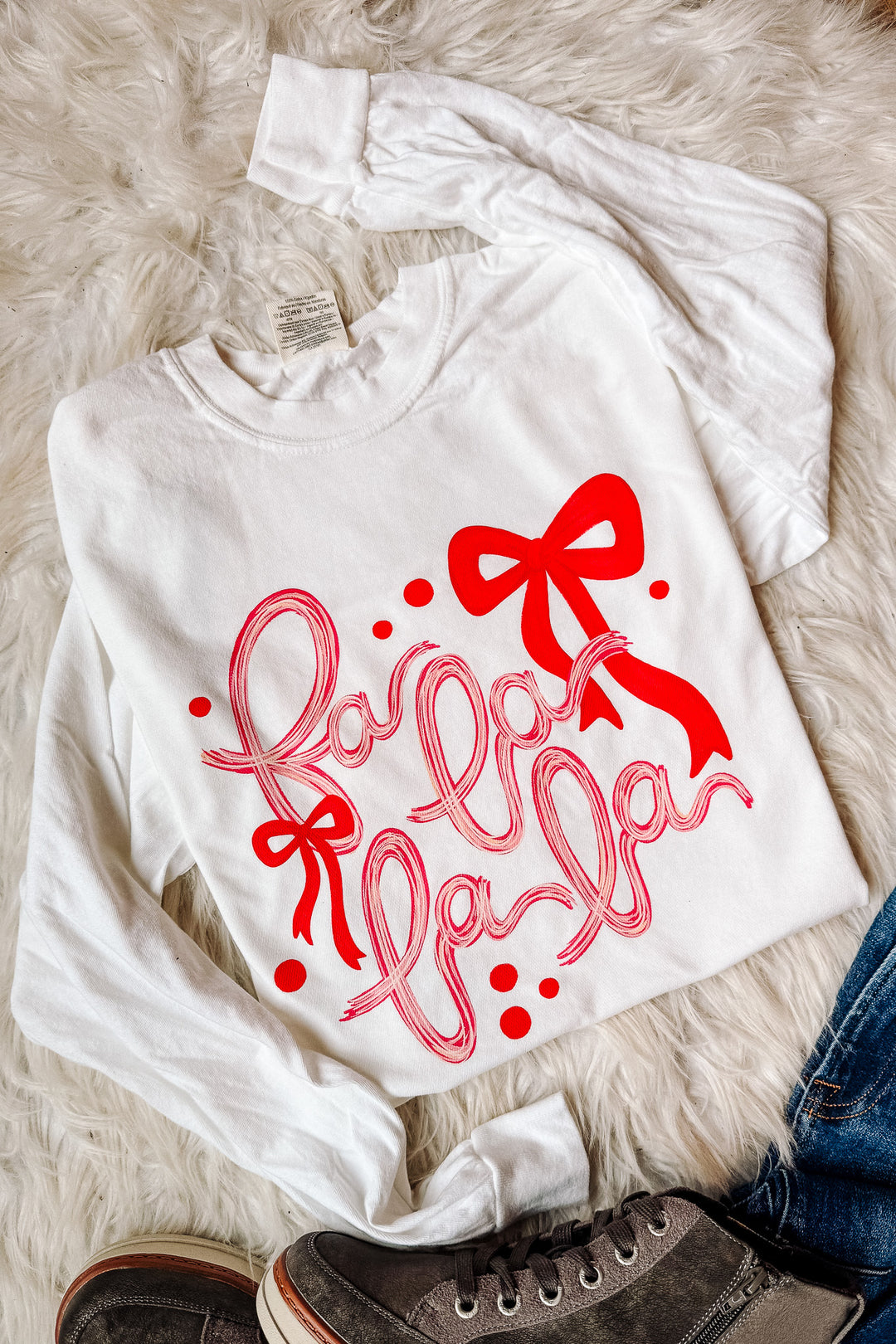 Red Ribbon Fa La La Graphic Long Sleeve - White