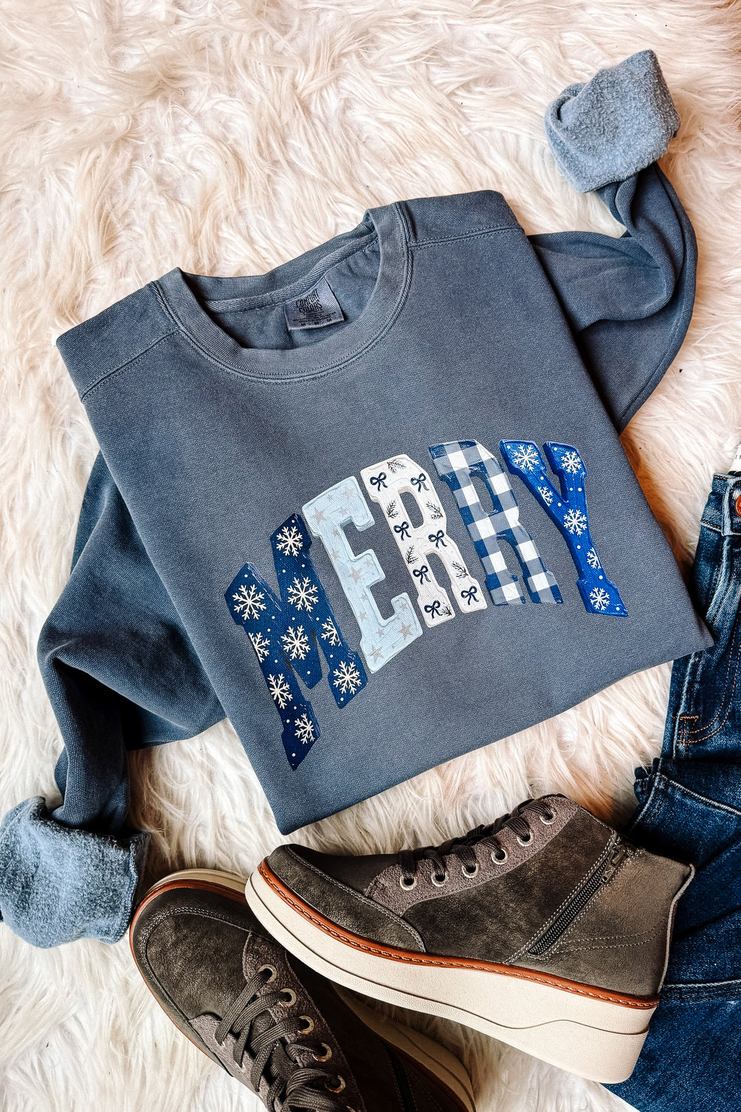 Blue MERRY Pattern Graphic Crewneck Sweatshirt - Denim