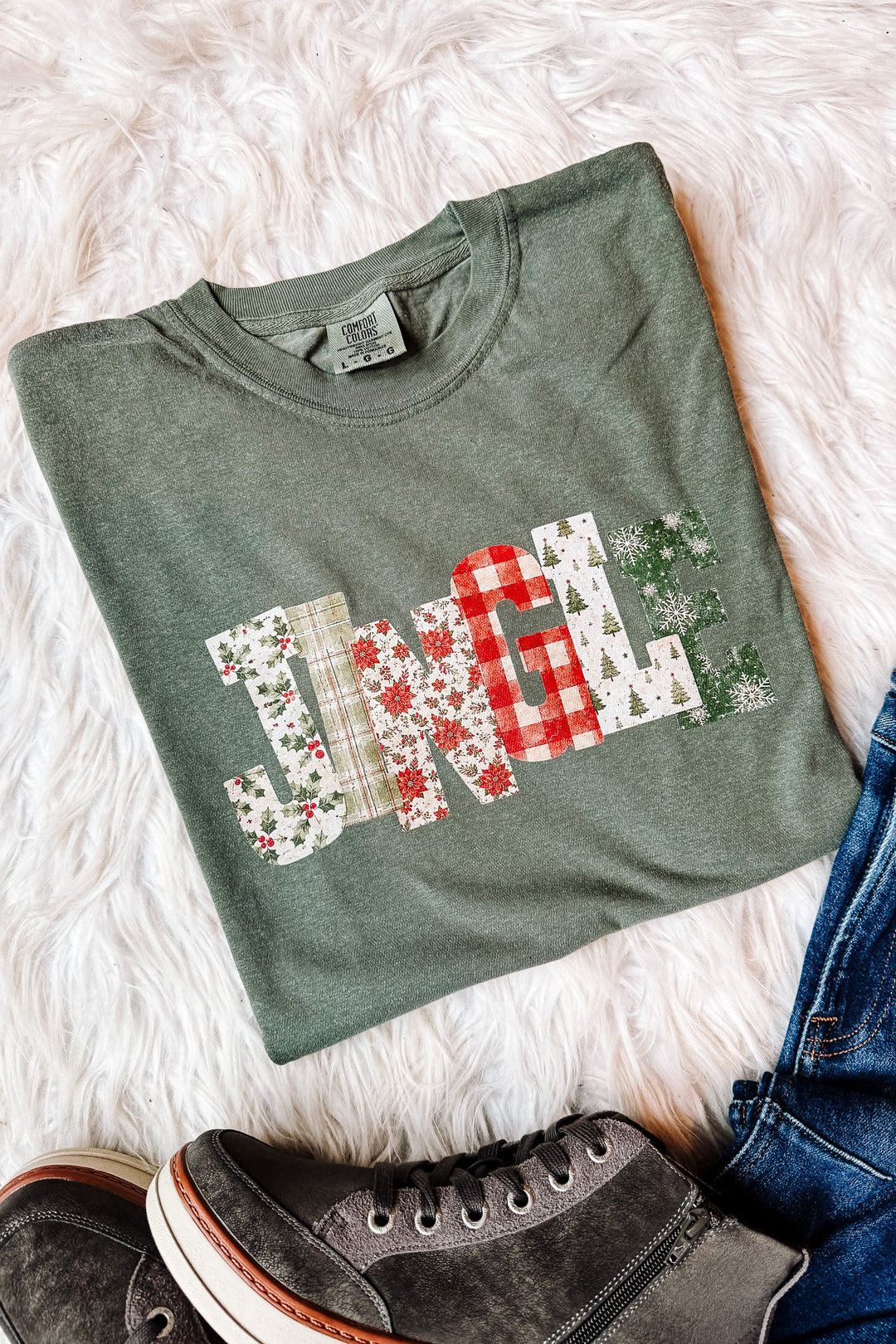 JINGLE Patterns Graphic Tee - Moss