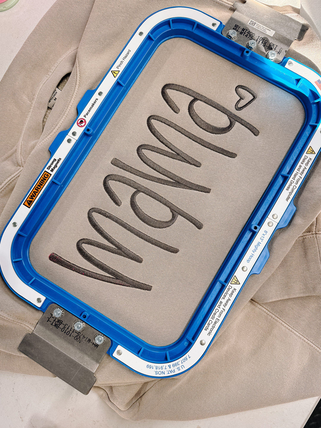 MAMA Heart Embroidered Sweatshirt - Cement