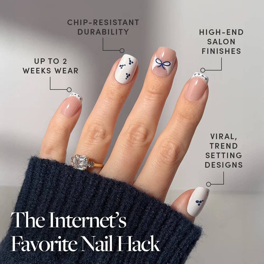 Blue A Kiss Press-On Nails | Short Squoval