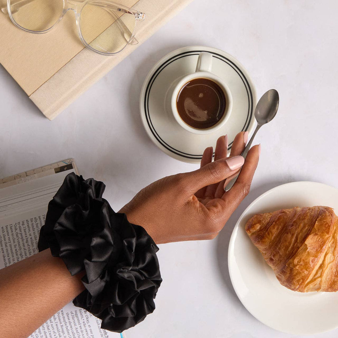 Black Ruffle Scrunchie