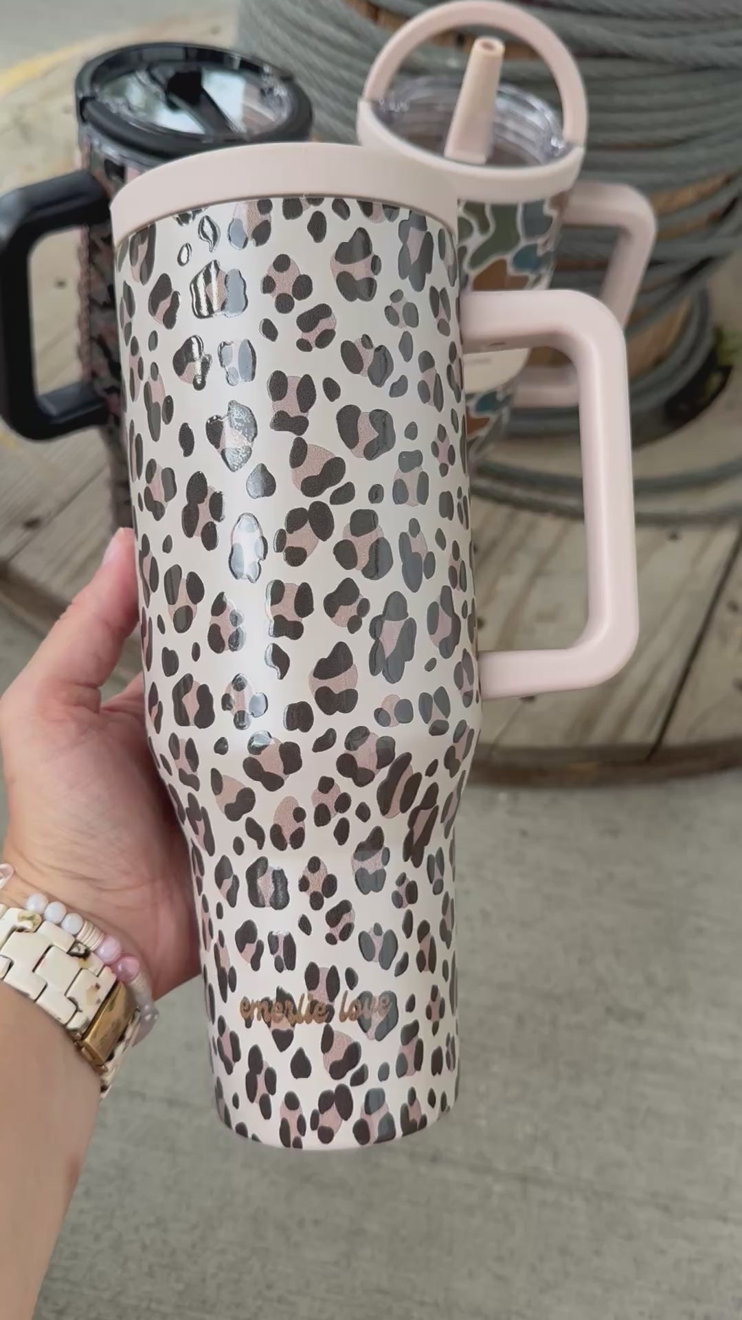 The Hydrate+ 40oz Tumbler - Neutral Leopard